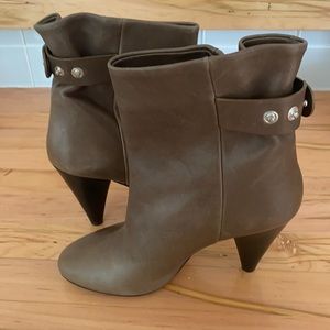 Isabel Marant Leather Ankle Boot